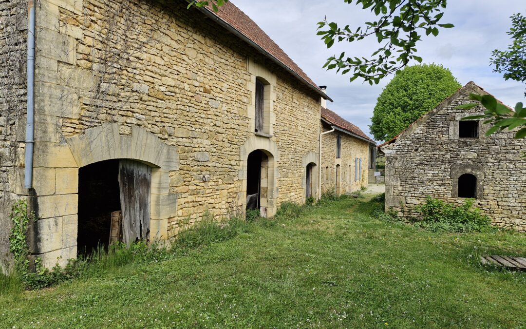 LE CENTRE-BOURG : VALORISATION DE LA GRANGE